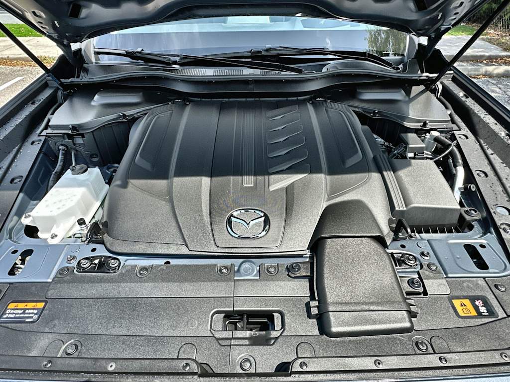 Thumbnail: 2026 Mazda CX-90 - 9