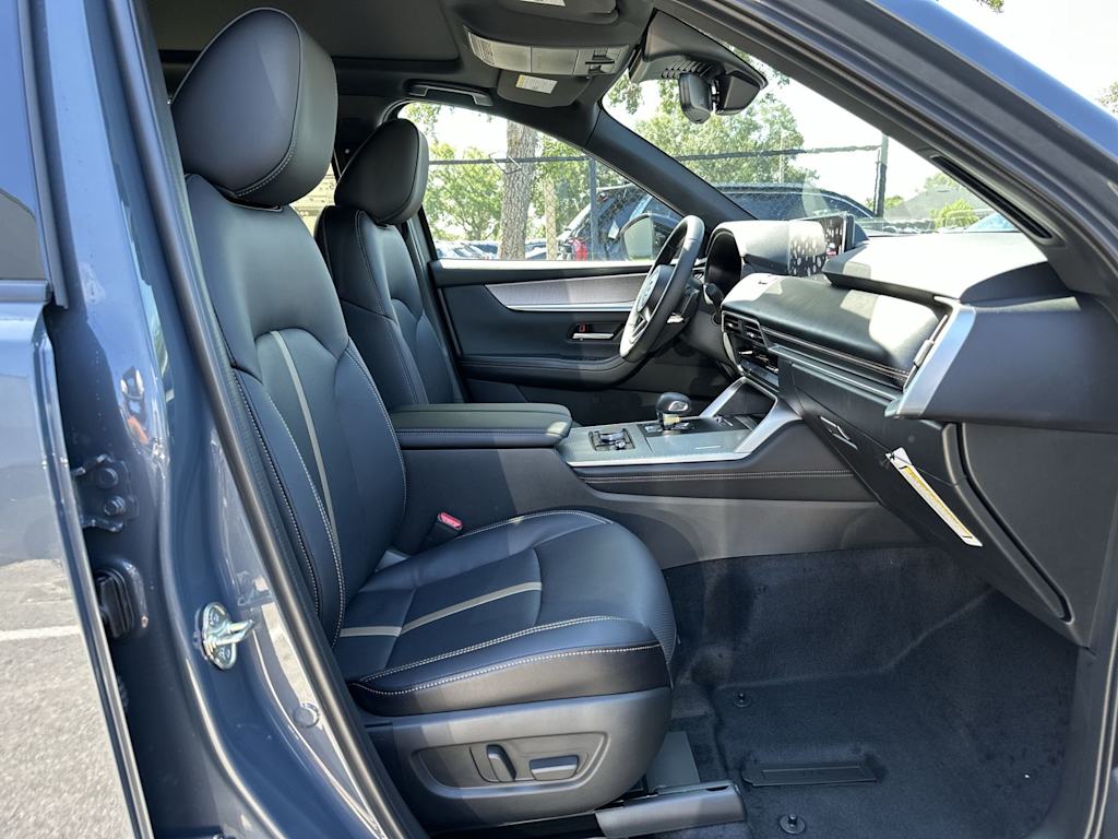 Thumbnail: 2026 Mazda CX-90 - 12