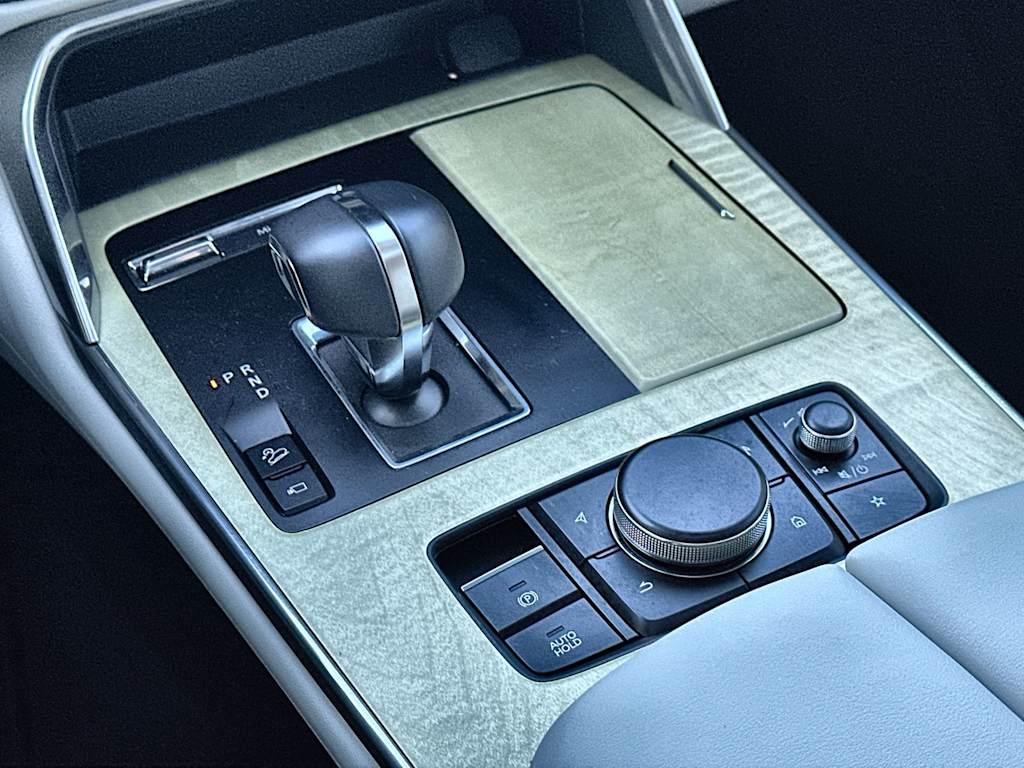 Thumbnail: 2025 Mazda CX-90 - 15