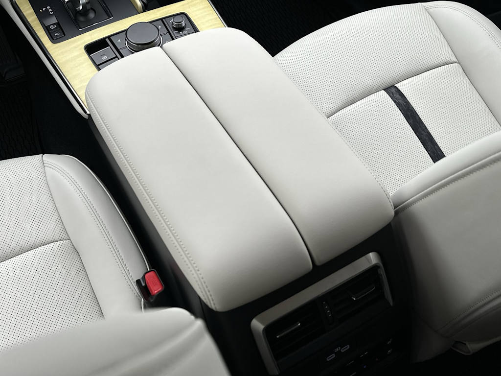 Thumbnail: 2026 Mazda CX-90 - 21