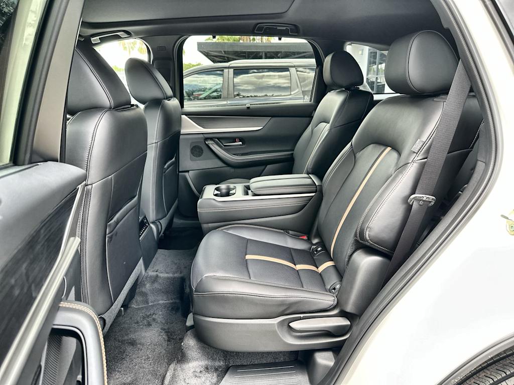 Thumbnail: 2026 Mazda CX-90 - 12