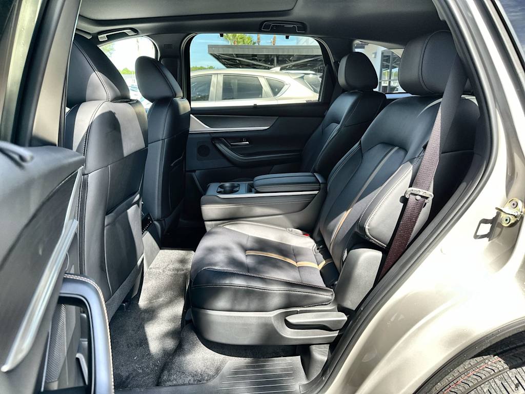 Thumbnail: 2026 Mazda CX-90 - 12