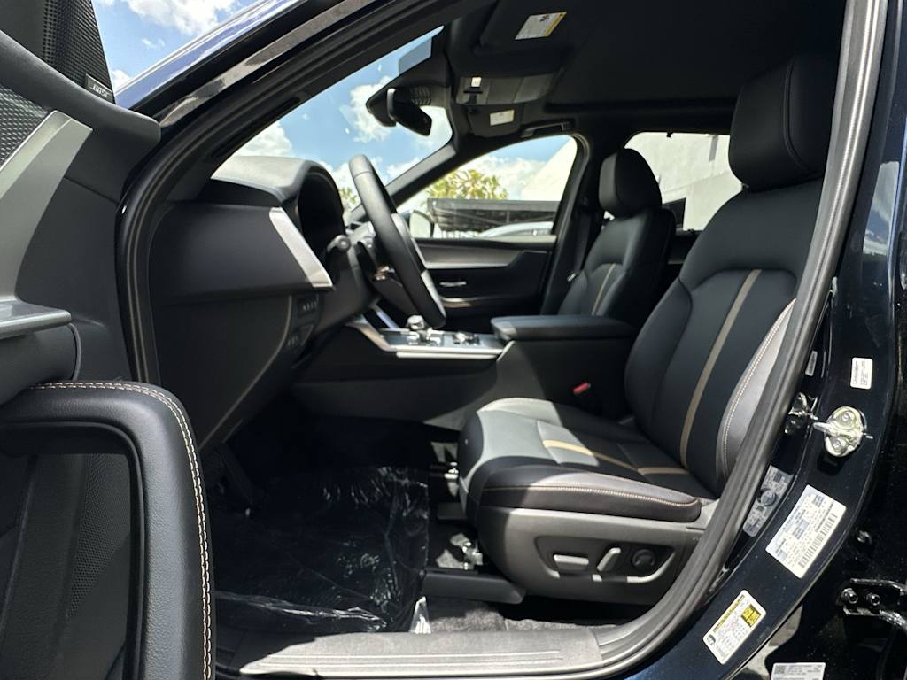 Thumbnail: 2026 Mazda CX-90 - 11
