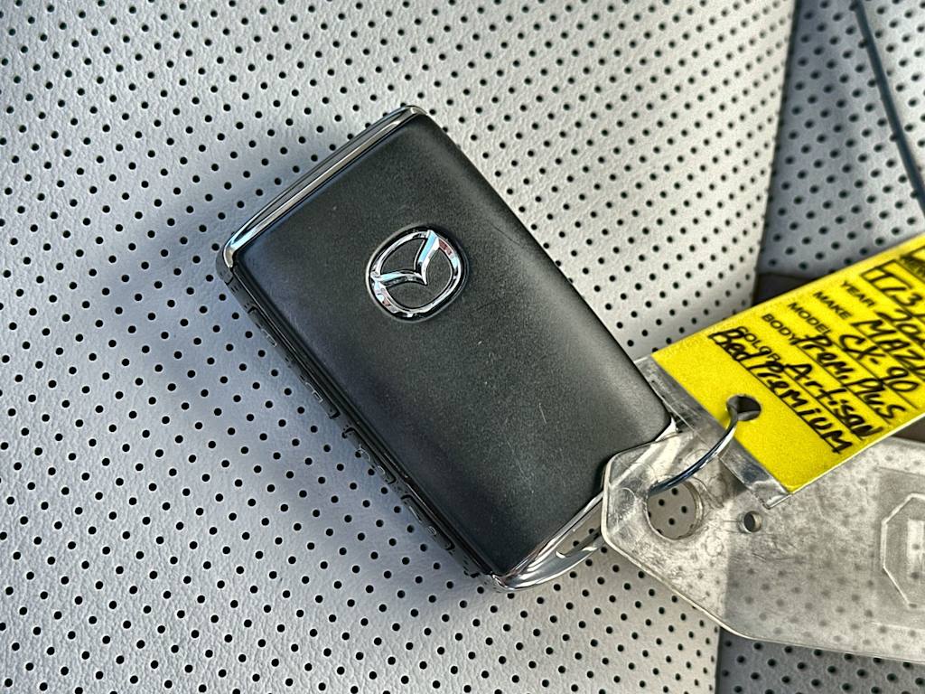 Thumbnail: 2026 Mazda CX-90 - 16