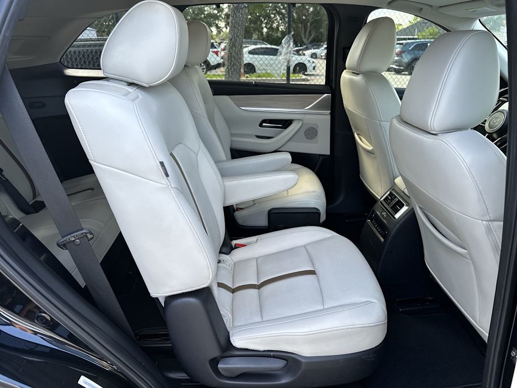 Thumbnail: 2024 Mazda CX-90 - 27
