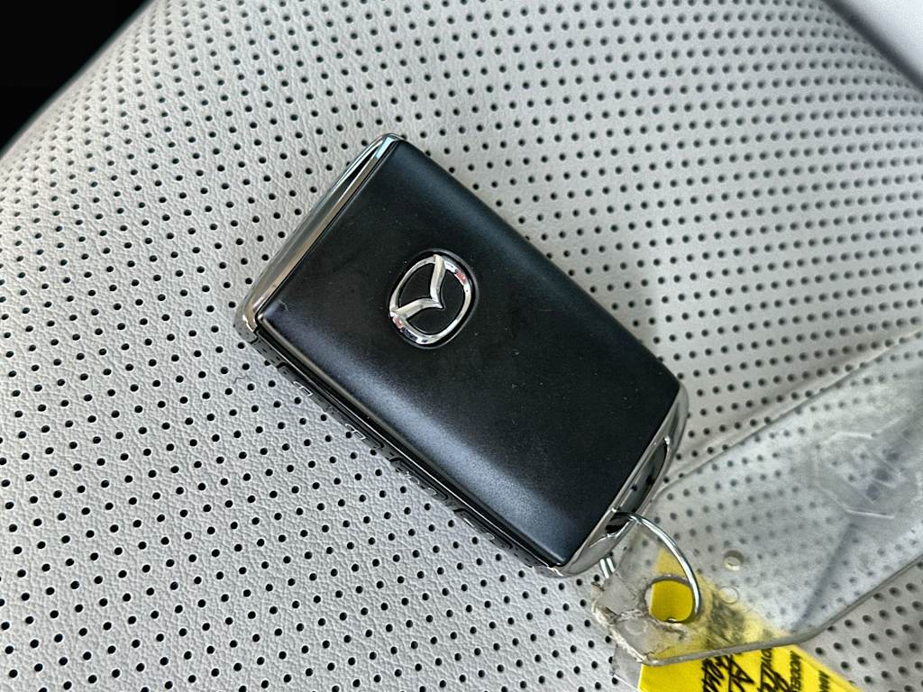 Thumbnail: 2026 Mazda CX-90 - 15