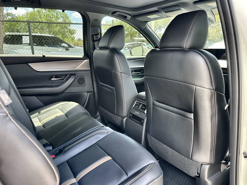 Thumbnail: 2026 Mazda CX-90 - 23