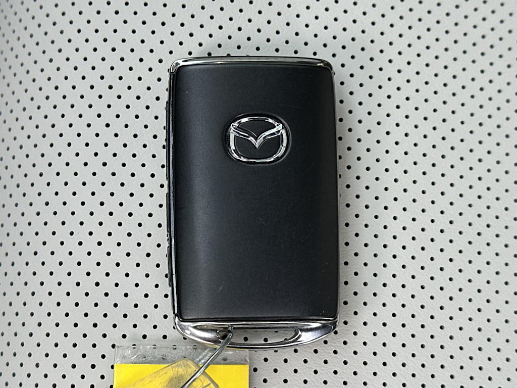 Thumbnail: 2026 Mazda CX-90 - 16