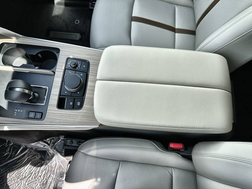 Thumbnail: 2026 Mazda CX-90 - 26