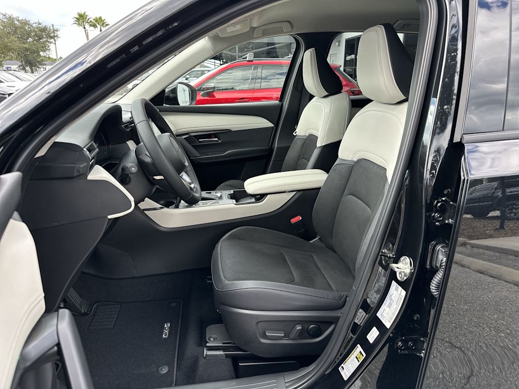 Thumbnail: 2026 Mazda CX-5 - 11