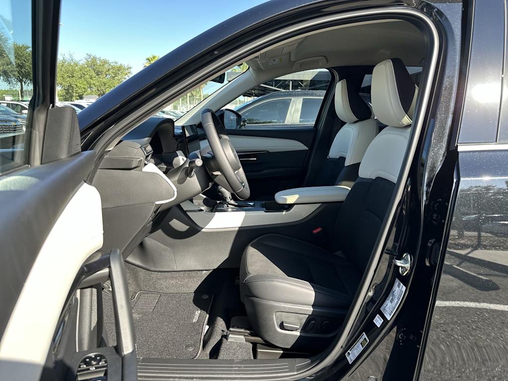 Thumbnail: 2026 Mazda CX-5 - 10