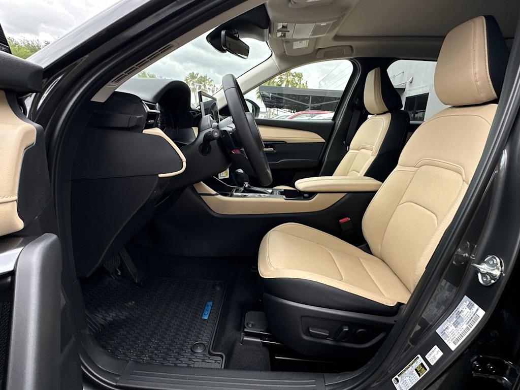 Thumbnail: 2026 Mazda CX-5 - 11