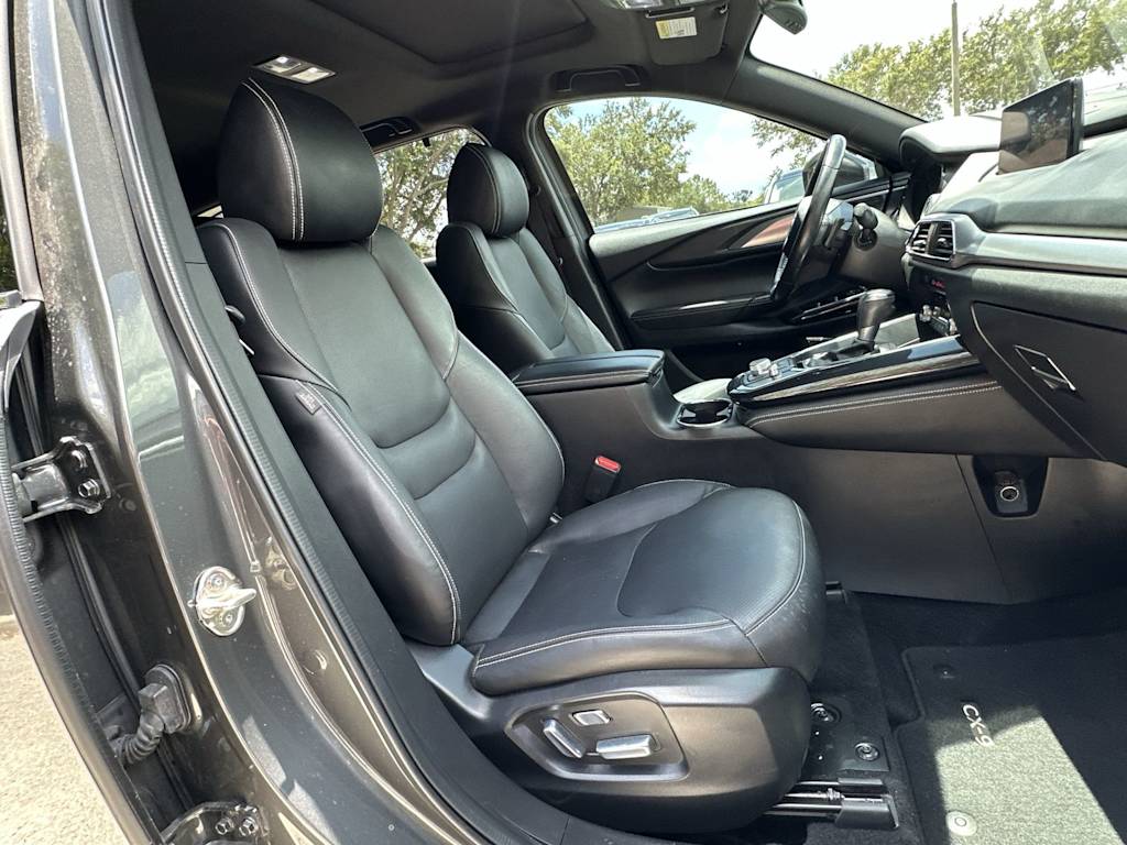 Thumbnail: 2022 Mazda CX-9 - 19
