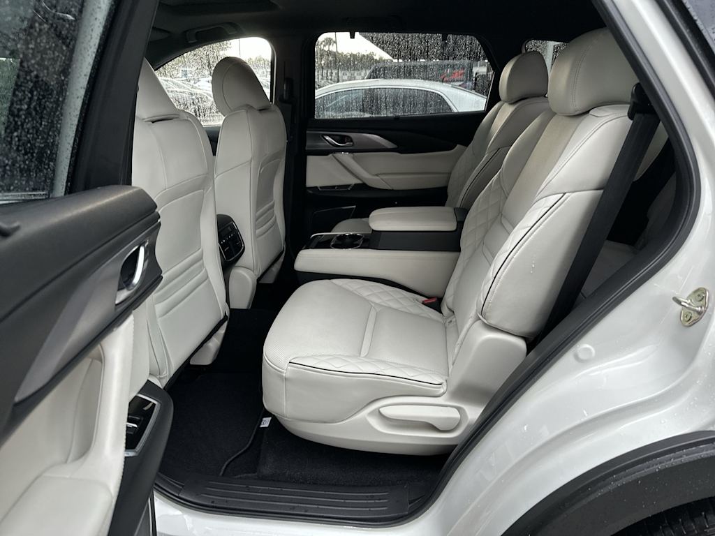 Thumbnail: 2022 Mazda CX-9 - 12