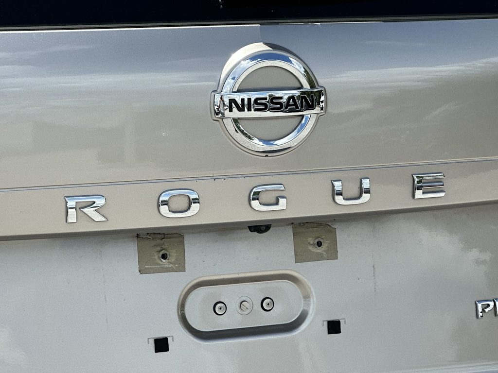 Thumbnail: 2021 Nissan Rogue - 7