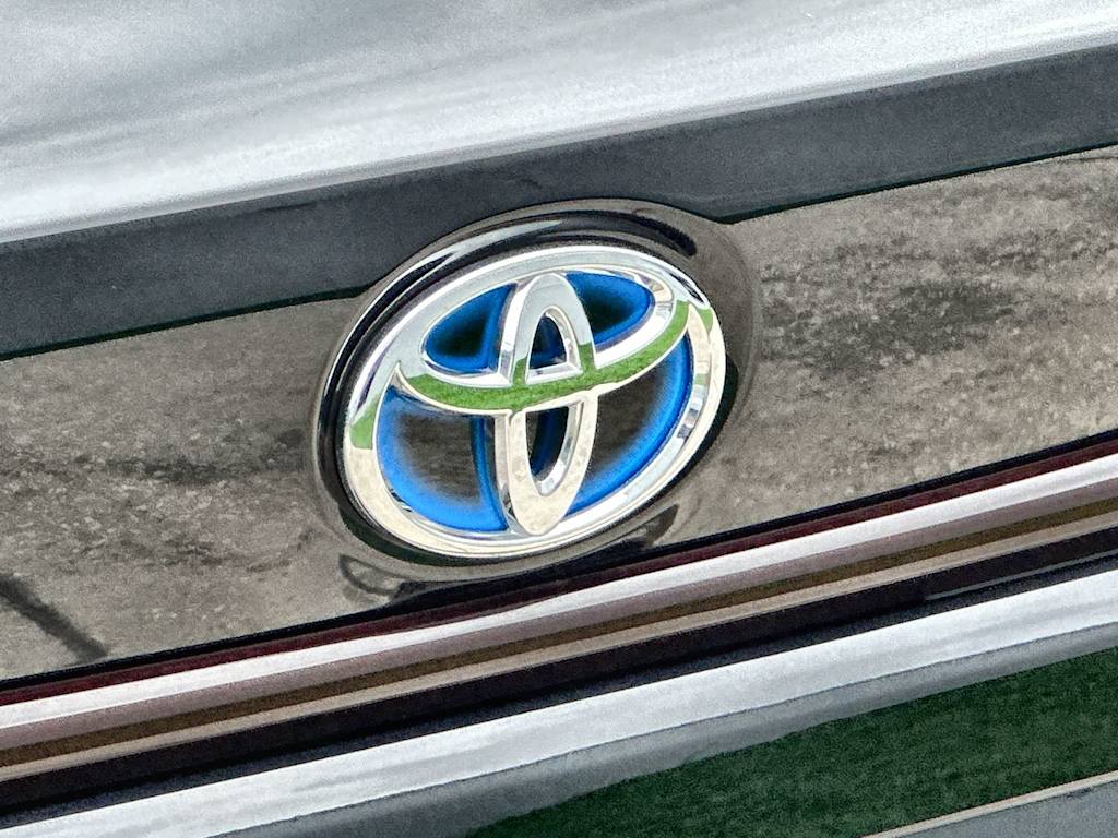 Thumbnail: 2025 Toyota Corolla - 23