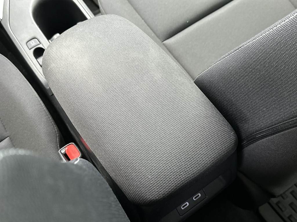 Thumbnail: 2023 Toyota Corolla - 21