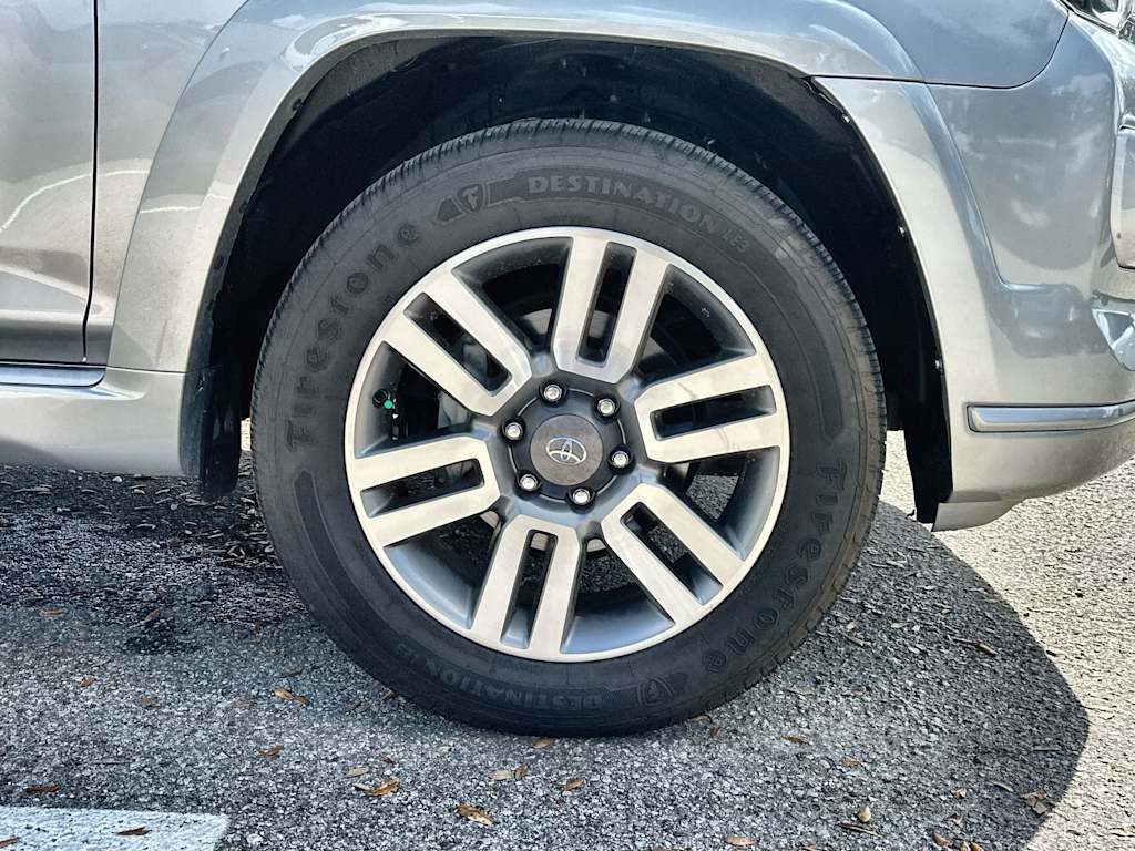 Thumbnail: 2022 Toyota 4Runner - 8