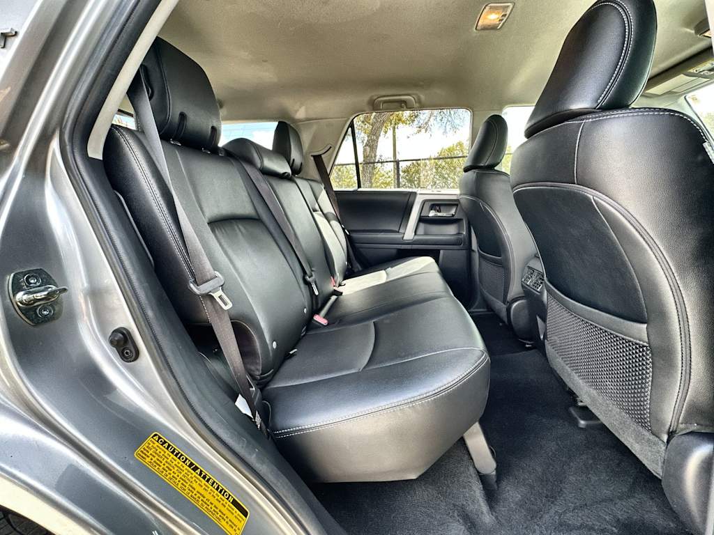 Thumbnail: 2022 Toyota 4Runner - 24