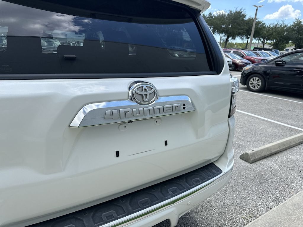 Thumbnail: 2019 Toyota 4Runner - 6