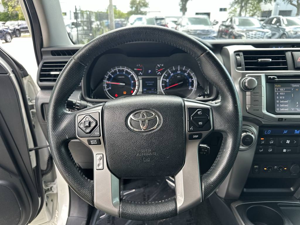Thumbnail: 2019 Toyota 4Runner - 9
