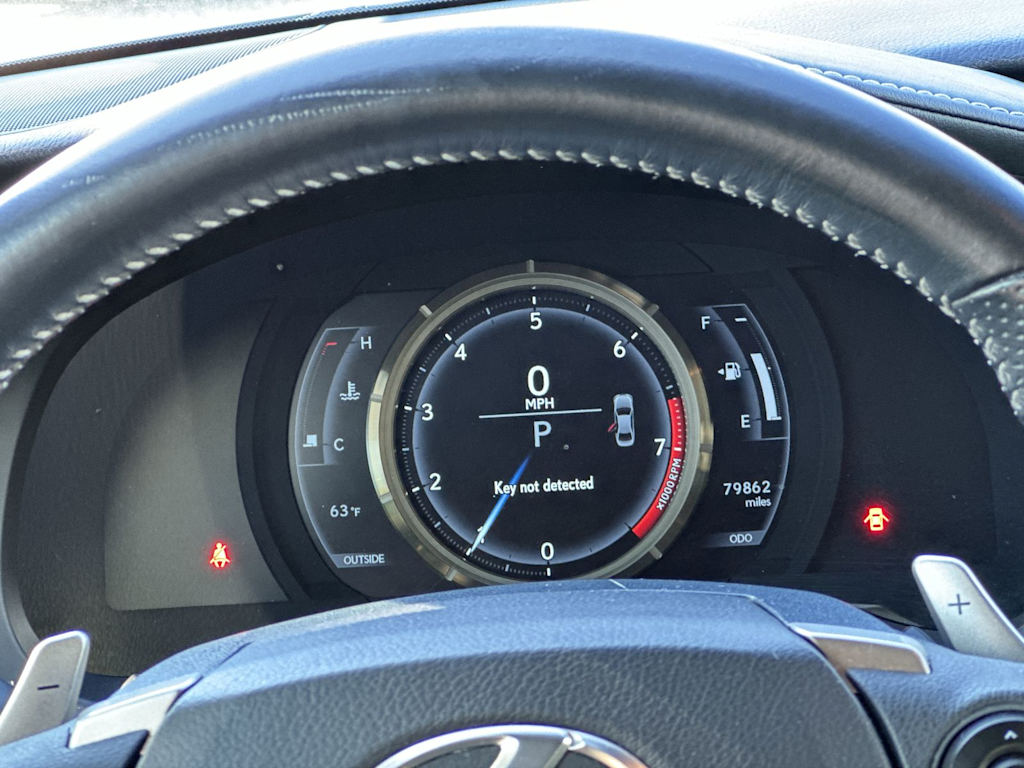 Thumbnail: 2014 Lexus IS - 15