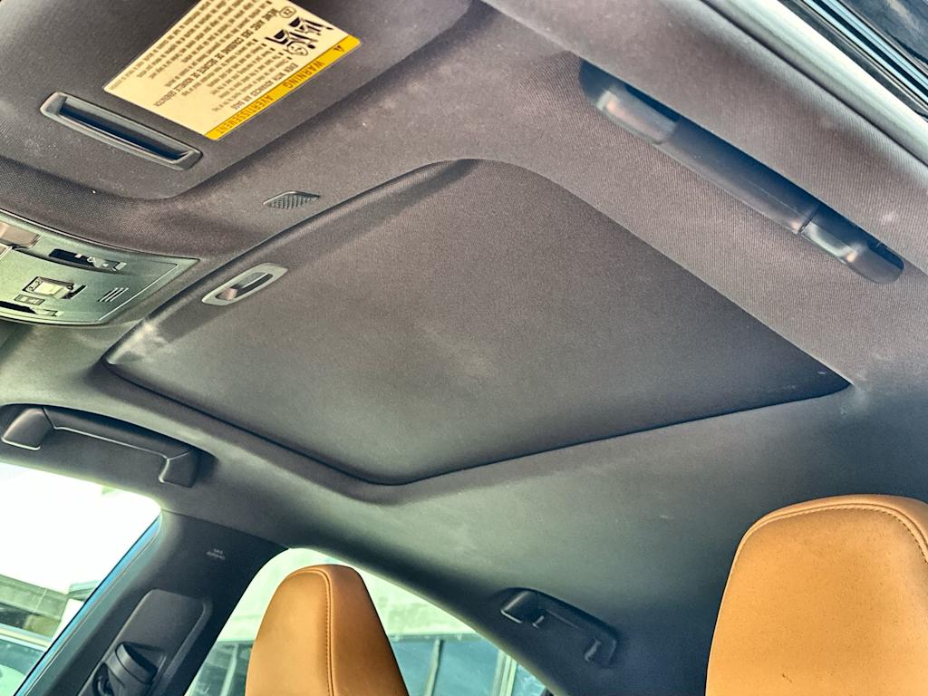 Thumbnail: 2025 Lexus ES - 29