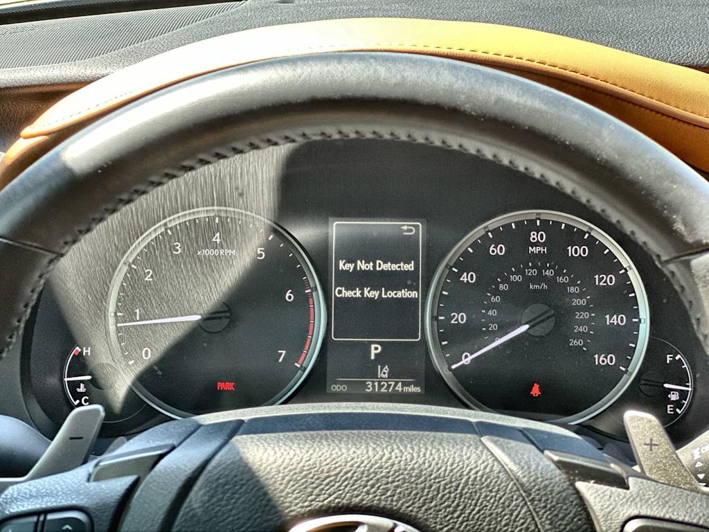 Thumbnail: 2025 Lexus ES - 16