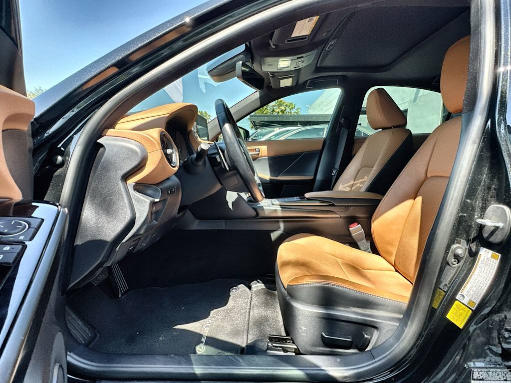 Thumbnail: 2025 Lexus ES - 11