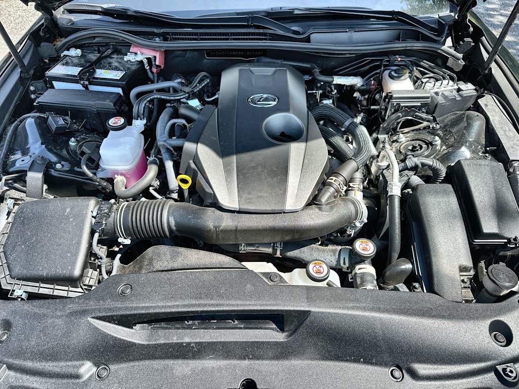 Thumbnail: 2025 Lexus ES - 9