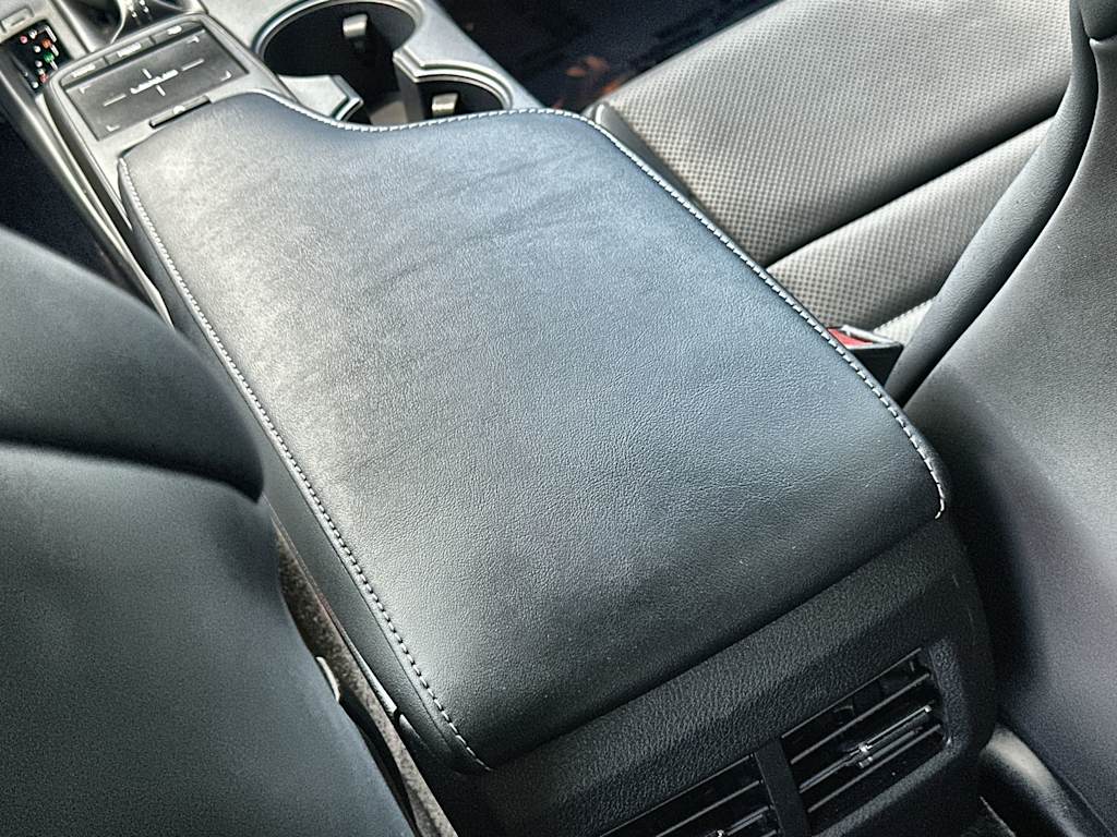 Thumbnail: 2023 Lexus IS - 27