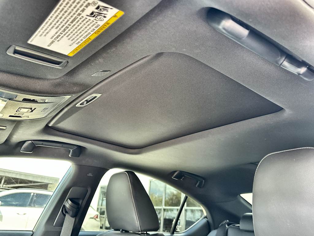 Thumbnail: 2023 Lexus IS - 28