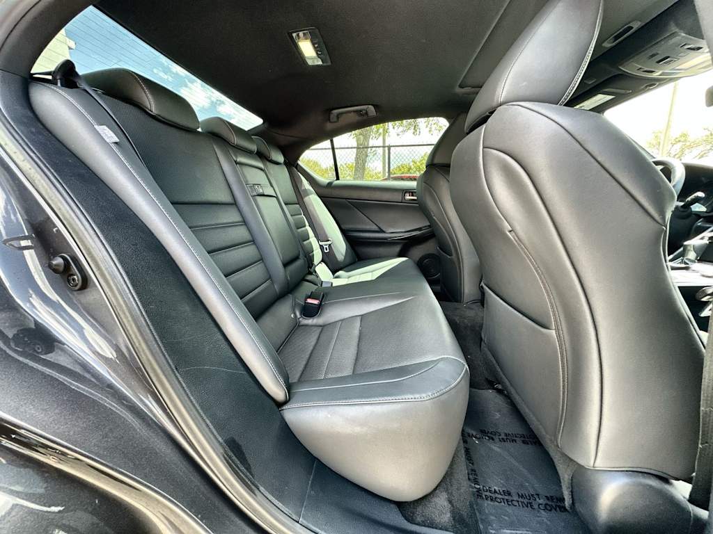 Thumbnail: 2023 Lexus IS - 26