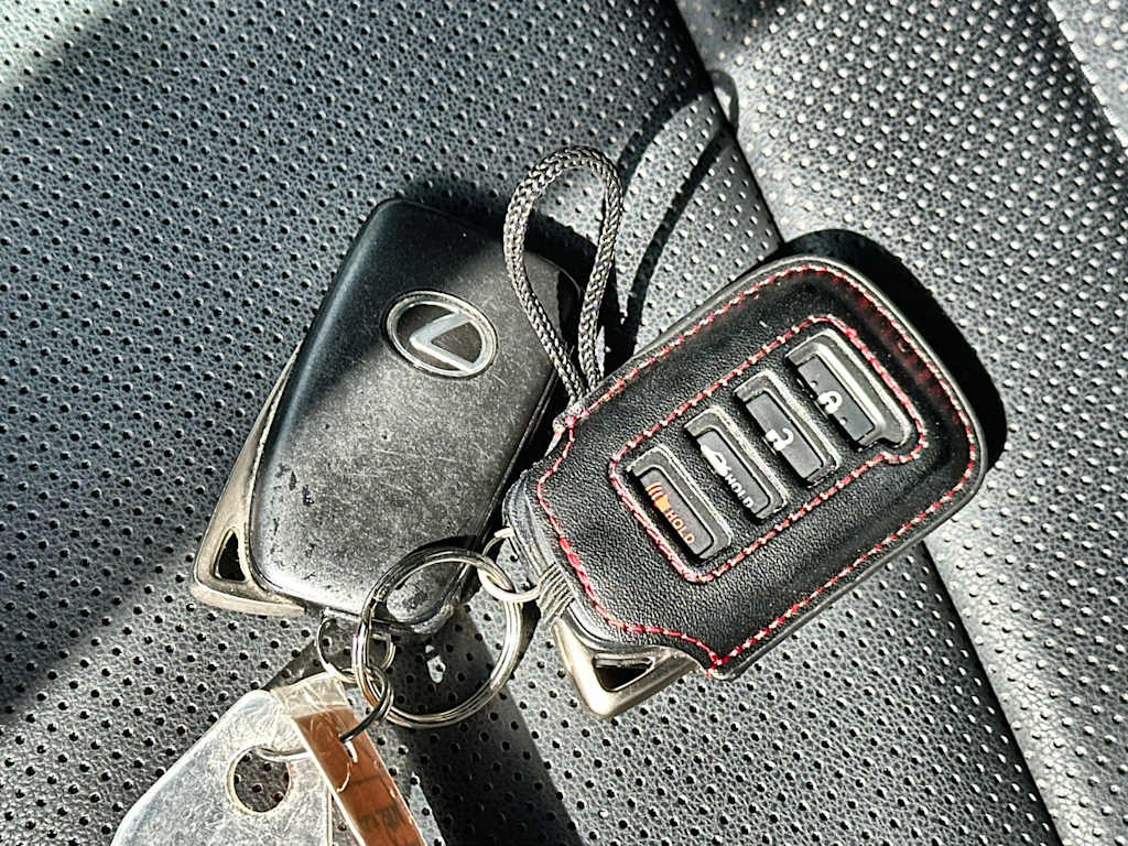 Thumbnail: 2023 Lexus IS - 18