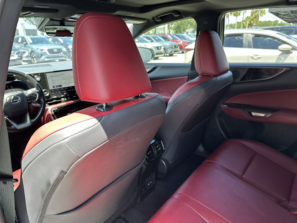 Thumbnail: 2024 Lexus ES - 22
