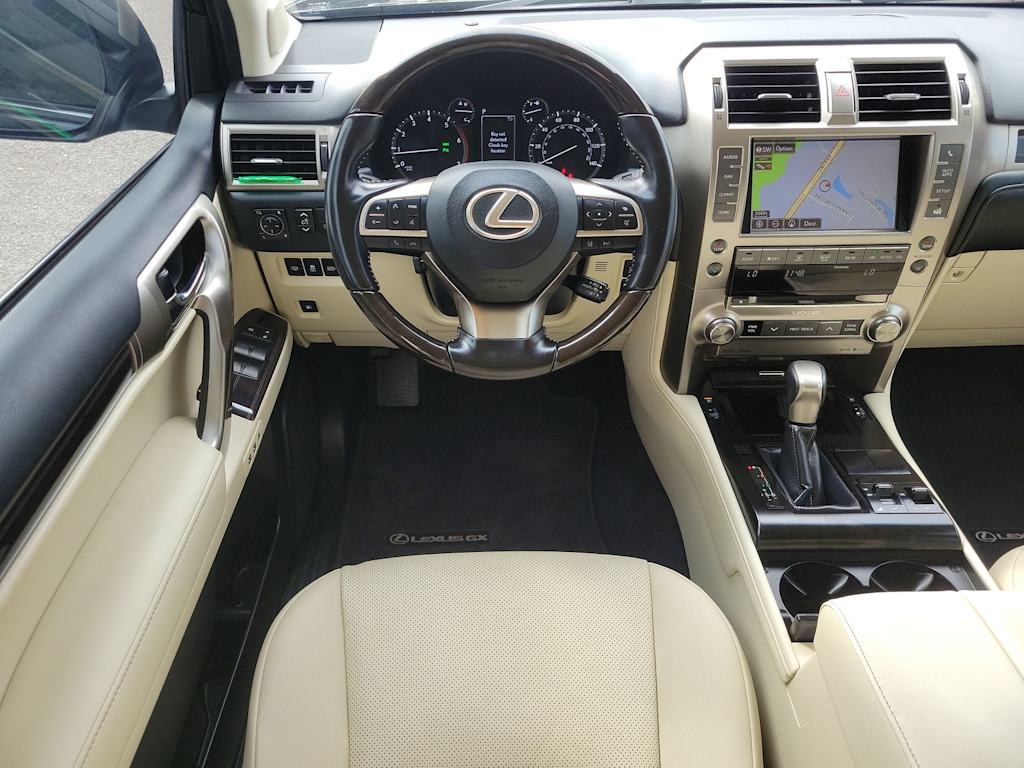 2021 Lexus GX 460 13