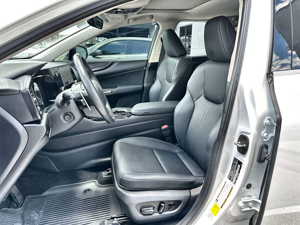 Thumbnail: 2025 Lexus ES - 10