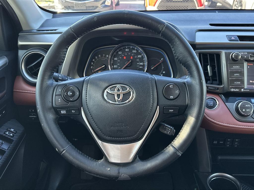 Thumbnail: 2015 Toyota RAV4 - 10