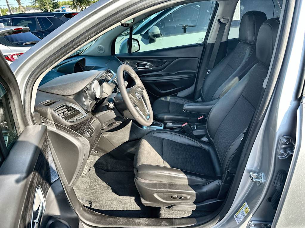 Thumbnail: 2015 Buick Encore - 10