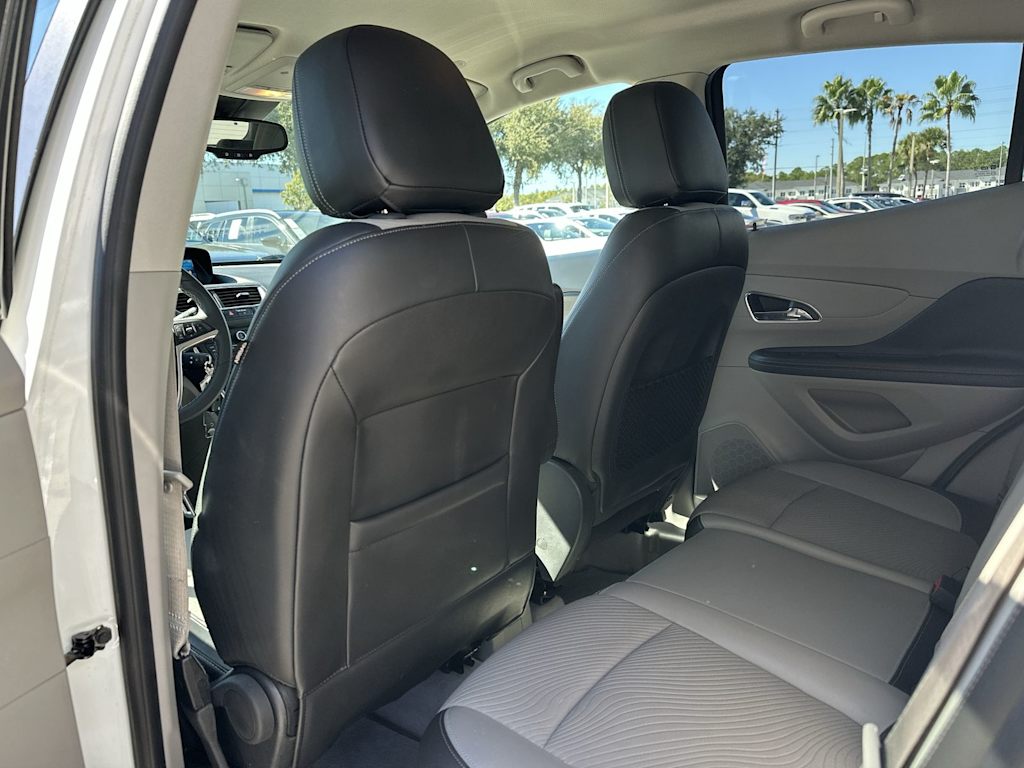 Thumbnail: 2014 Buick Encore - 13