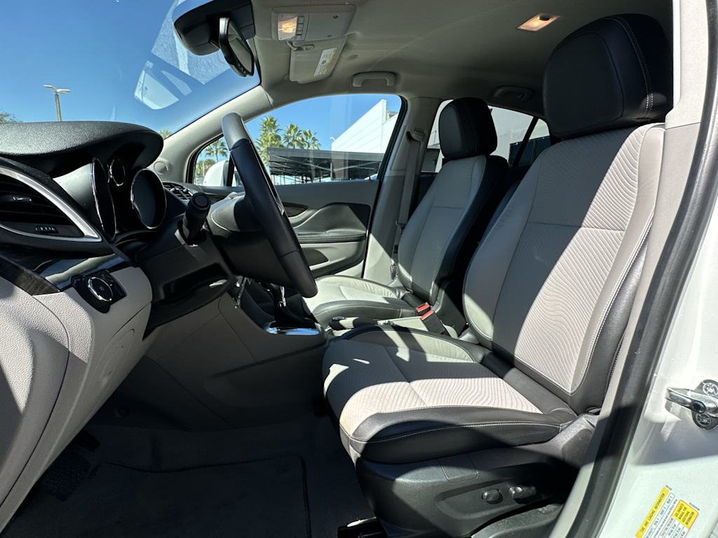 Thumbnail: 2014 Buick Encore - 12