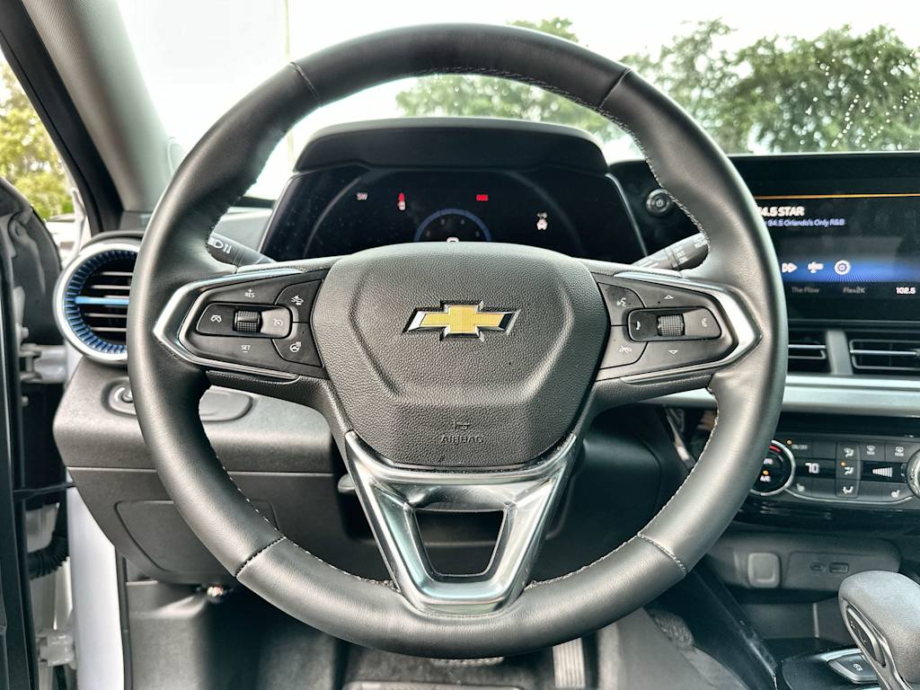 Thumbnail: 2025 Chevrolet Trax - 9