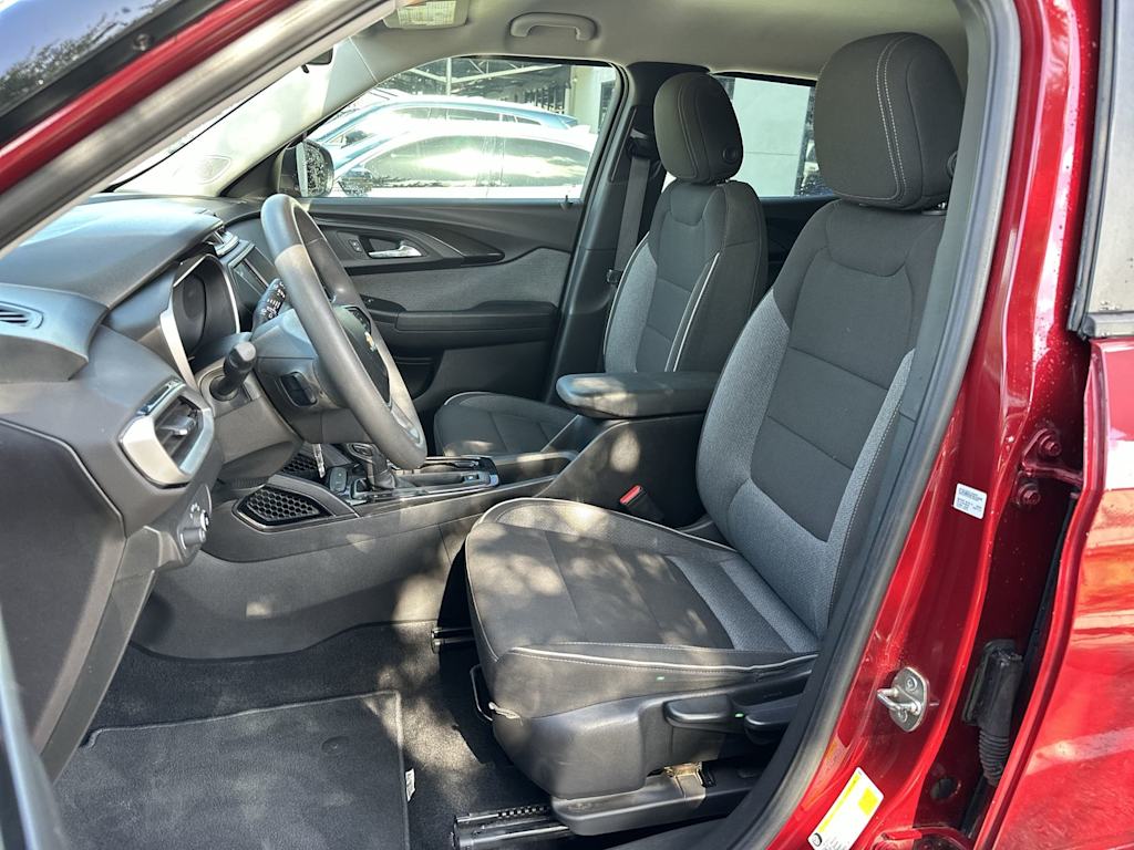 Thumbnail: 2021 Chevrolet TrailBlazer - 11