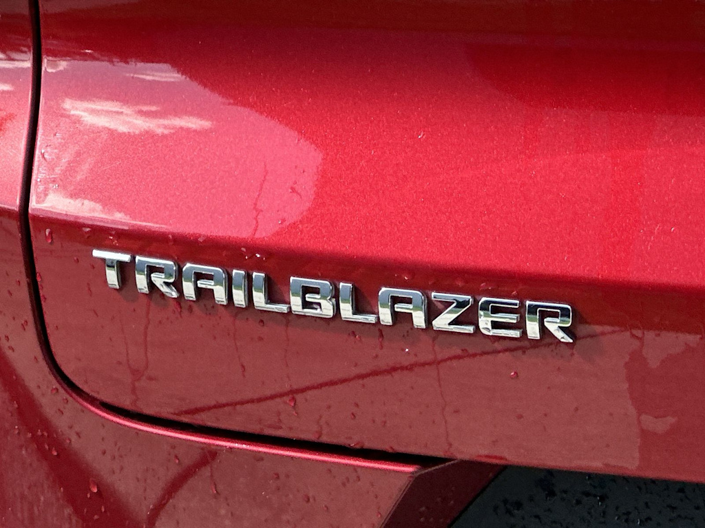 Thumbnail: 2021 Chevrolet TrailBlazer - 7