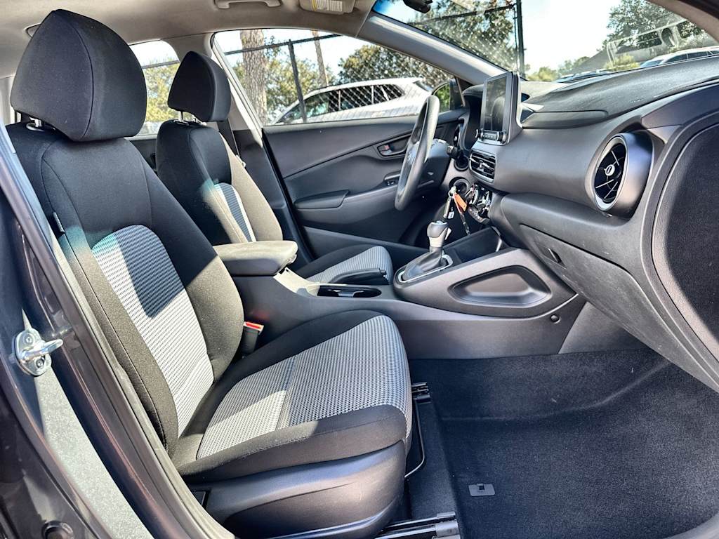 Thumbnail: 2023 Hyundai Kona - 20