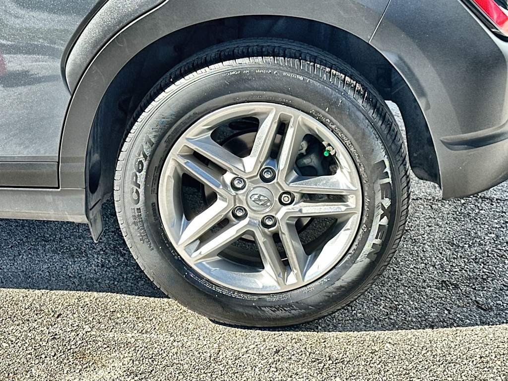 Thumbnail: 2023 Hyundai Kona - 8