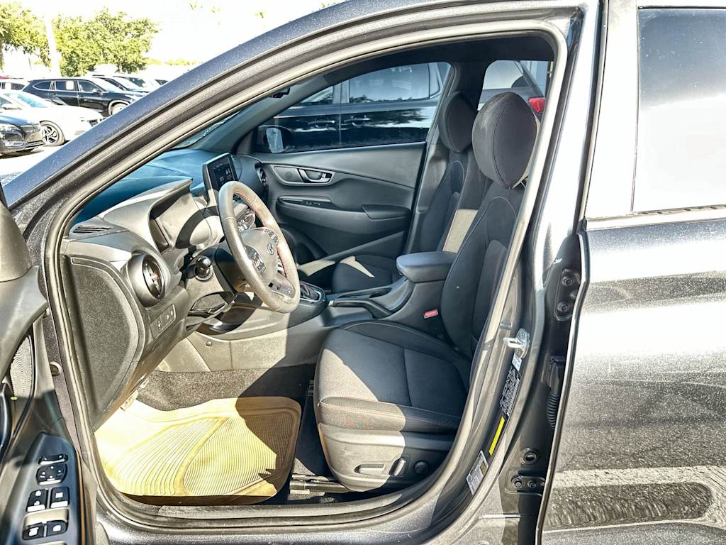 Thumbnail: 2022 Hyundai Kona - 9