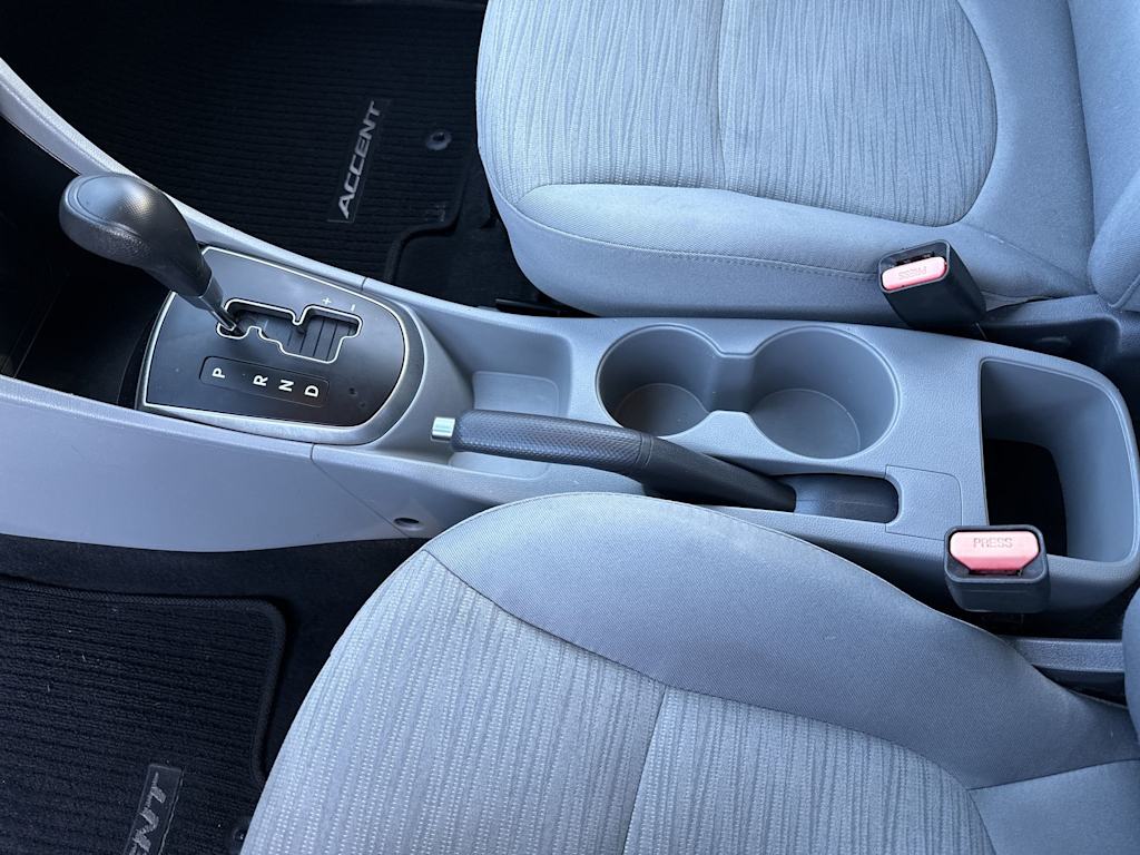 Thumbnail: 2016 Hyundai Accent - 25
