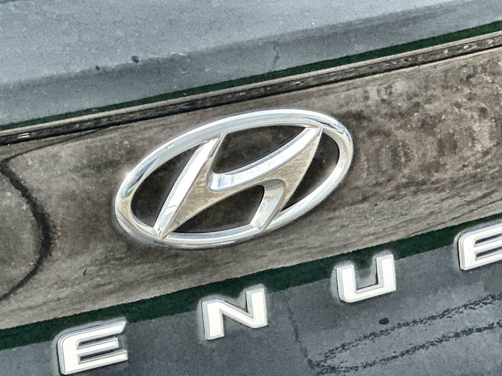 Thumbnail: 2022 Hyundai Venue - 23
