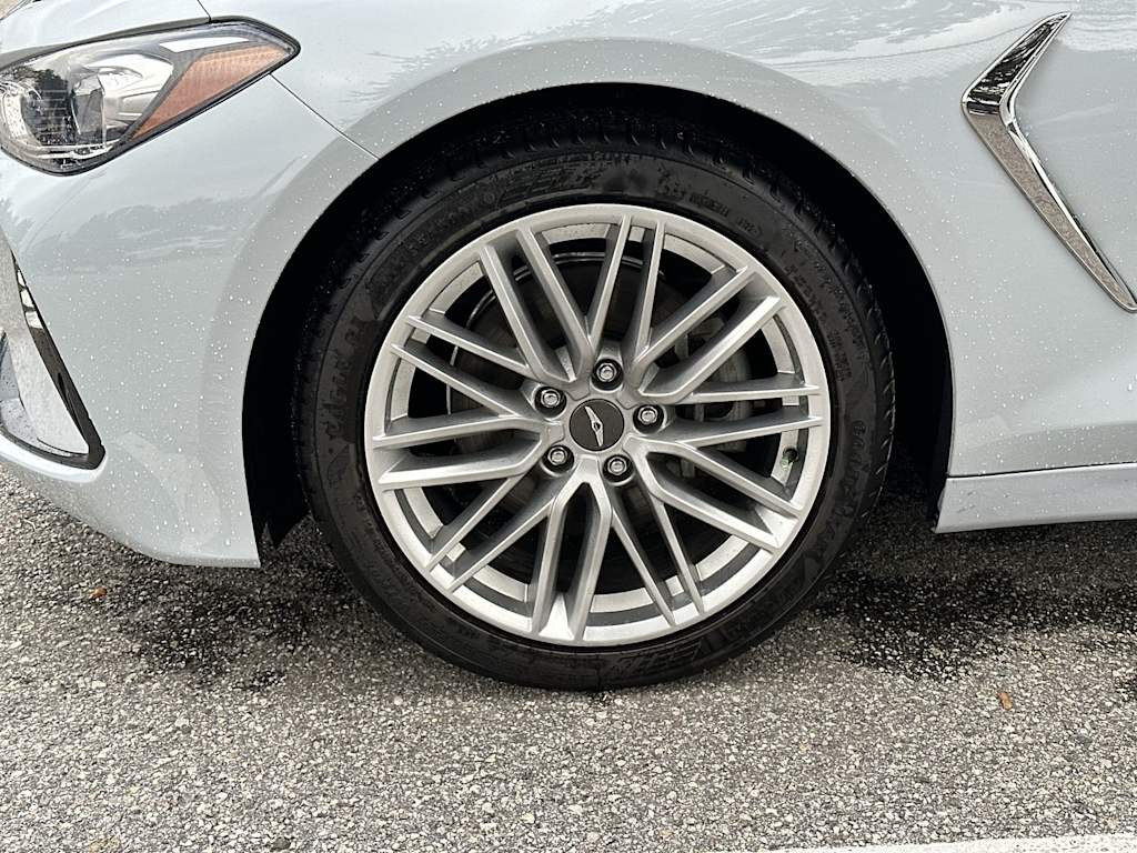 Thumbnail: 2020 Genesis G70 - 8